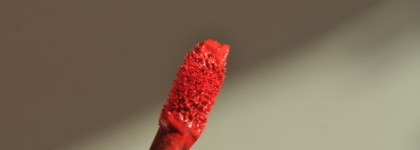 Первая красная помада Max Factor Lipfinity Velvet Matte #025