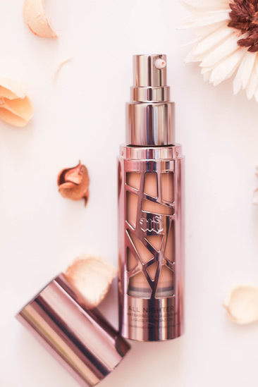 Тональная основа Urban Decay All Nighter Liquid Foundation