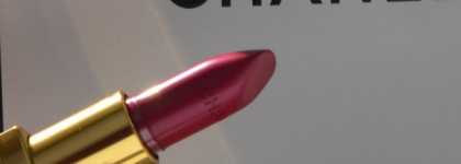 Помада Chanel Rouge Coco Ultra Hydration Lip Color #452 Emilienne