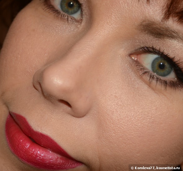 Помада Chanel Rouge Coco Ultra Hydration Lip Color #452 Emilienne