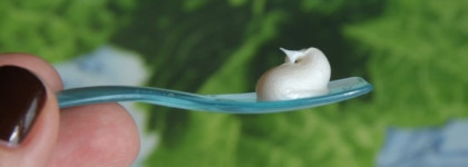 Estee Lauder Nutritious Radiant Vitality 2-in-1 Foam Cleanser. Пенка для умывания 2в1, придающая сияние