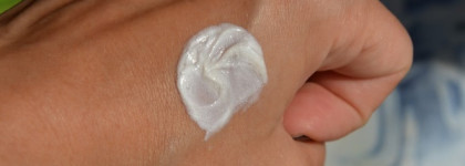 Estee Lauder Nutritious Radiant Vitality 2-in-1 Foam Cleanser. Пенка для умывания 2в1, придающая сияние