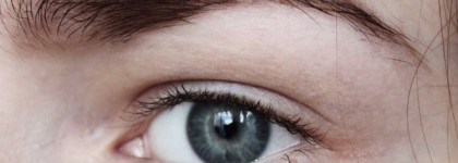 Неоднозначная тушь MAC False Lashes Extreme Black Mascara Volume & Cobre Noir Intense