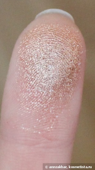Тени для век MAC Eye shadow в оттенках Humid и Honey Lust