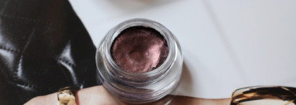 Двое из ларца: Chanel Illusion D'Ombre #857 Rouge Noir, #84 Épatant