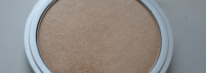 Мои "сияторы" MAC и The Balm