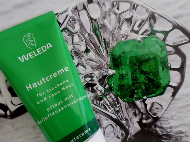 Многофункциональный помощник от Weleda Skin Food