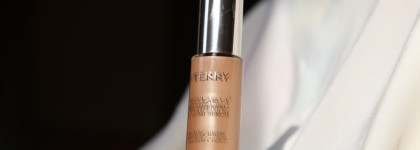 By Terry Cellularose Brightening CC Lumi Serum в оттенке 4 sunny flash. Вы только что вернулись из отпуска?