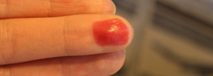 О том, как Chubby Stick Intense Moisturizing Lip Colour Balm в оттенке 06 Roomiest Rose стал самым ходовым средством в моей косметичке