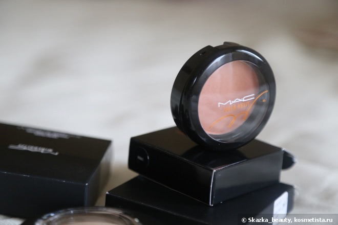 Когда подарок выбран с душой. Три отличника от MAC