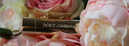 Мой идеальный розовый. Dolce&Gabbana Classic Cream Lipstick #235 Charm
