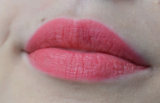 Лёд и пламя вместе с помадой от Revlon