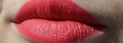 Лёд и пламя вместе с помадой от Revlon