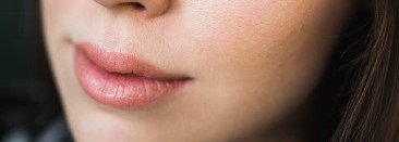 Кто она? Палетка из 9 оттенков теней Gosh 9 Shades Eye Palette (001 To enjoy in New York)