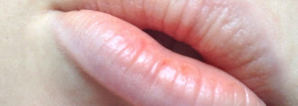 Мои неоднозначные впечатление о TonyMoly Kiss Lover Live tint 04 (vampire red)