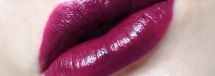 Случайный вампир из масс-маркета с Maybelline Hydra Extreme Lipstick № 390 Винный вкус