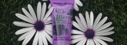 Мой натуральный уход за губами с бальзамами Kora Organics by Miranda Kerr,  Healthy Care All Natural Acai Lip Balm и Lucas Papaw  Ointment