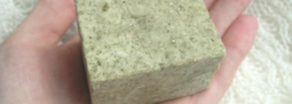 Твердый шампунь-концентрат "Розмариновый" от Мастерской Олеси Мустаевой не стал любимцем, но это не значит, что он не подойдет вам