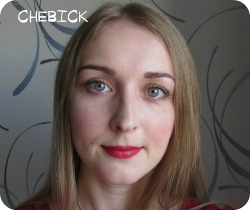 Мои творцы алых губ от Nyx- карандаш в оттенке Hot Red и помада Butter Lipstick в оттенке Mary Janes
