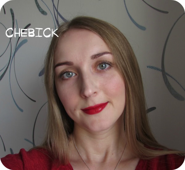 Мои творцы алых губ от Nyx- карандаш в оттенке Hot Red и помада Butter Lipstick в оттенке Mary Janes