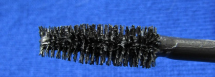 Еще одна любимица - тушь для ресниц Bourjois Volume Glamour Ultra Care Mascara Ultra Volume Noir Black