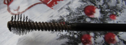 Моделирующая тушь для бровей Maybelline Brow Drama Sculpting Brow Mascara Medium brown - моя любовь