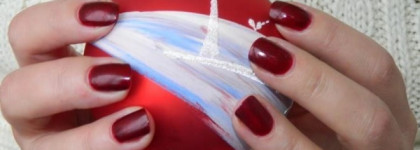 Рождественская омела - OPI Red Fingers & Mistletoes