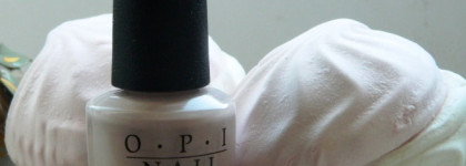 OPI My very first knockwurst - нежность зефирная