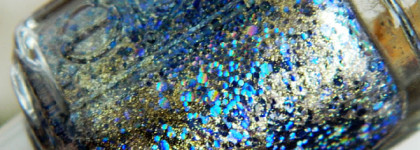 Парча с пайетками или Essie On A Silver Platter