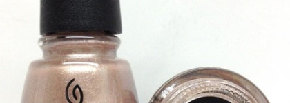 China Glaze Chic Physique Collection Spring 2018 - весенний бодипозитив