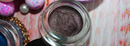 Кремовые тени от Kiko Milano Сream crush lasting colour eyeshadow в оттенках: 8, 11, 12, 14