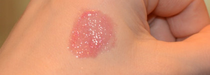 Wanted Gloss от Helena Rubinstein - так какой же цвет у фуксии?