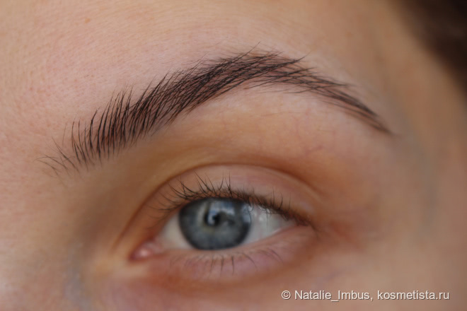 Лучший помощник для быстрого макияжа бровей - Maybelline Browprecise fiber filler