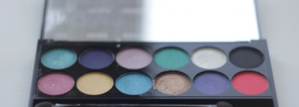 Лимитированная палетка теней от Sleek I-Divane aqua collection "Lagoon 845" - спонсор волшебного настроения