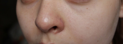 Clarins Skin Illusion Mineral & Plant Extracts Loose Powder Foundation в оттенке 105 (nude)