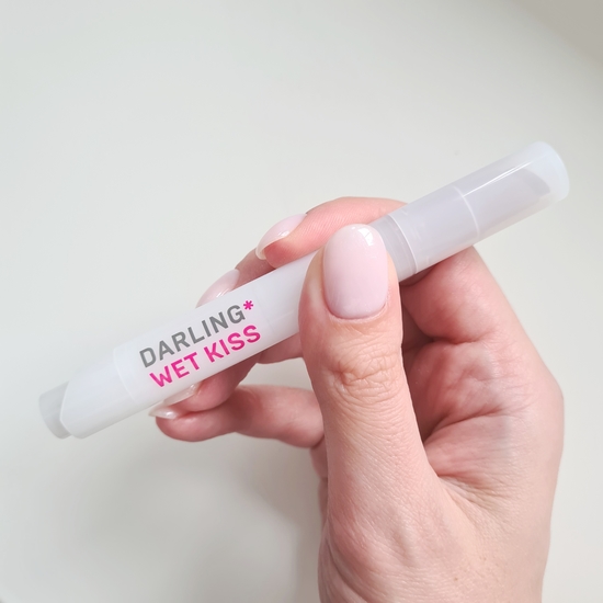 Я в замешательстве. А на губах Darling wet kiss 03 Lip fondue | Отзывы ...
