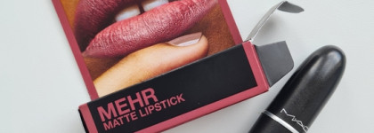 Вот что я люблю: матовая помада MAC Lipstick в оттенке Mehr