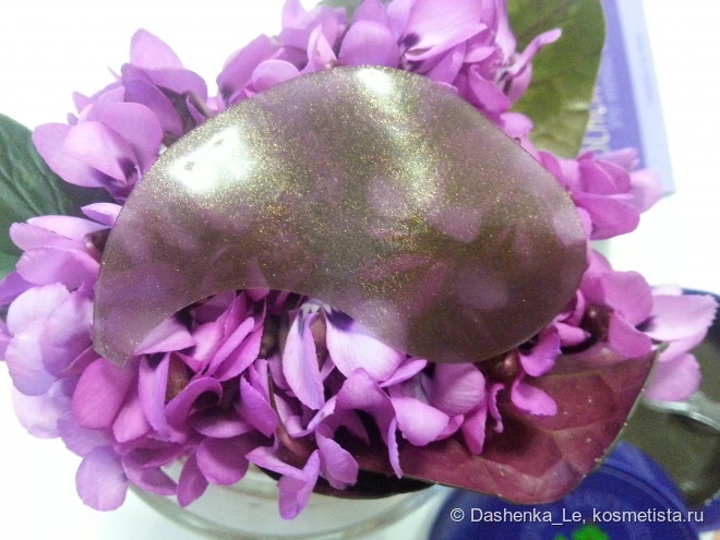 Утро начинается не с кофе или патчи под глаза Beautydrugs Black & Goldy Spot Hydrogel Eyepatch