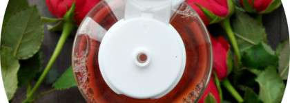 Мягкая очищающая вода с лепестками роз Neogen Dermalogy Real Flower cleansing water rose