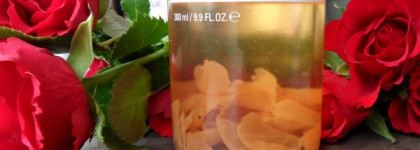 Мягкая очищающая вода с лепестками роз Neogen Dermalogy Real Flower cleansing water rose