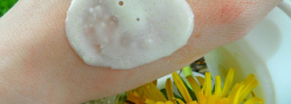 Берёзовая антицеллюлитная серия от Weleda - пилинг для душа и масло для тела