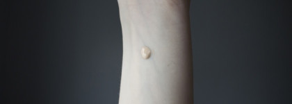 Непонятый и непонятный MAC Pro Longwear Nourishing Waterproof Foundation в оттенке NC 15