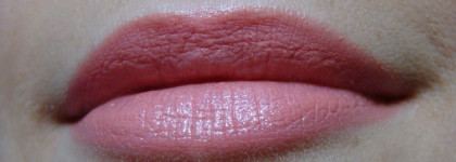 Моя идеальная помада для губ Clinique Pop Lip Colour And Primer в оттенке 05 Melon Pop