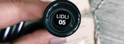 NYX Eye Tint Lid Lingerie в оттенке 05 Night glow & NYX Hot Singles Eyeshadow в оттенке 43 S.o.s