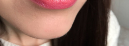 Dior Addict  lip glow в оттенке 010 holo pink