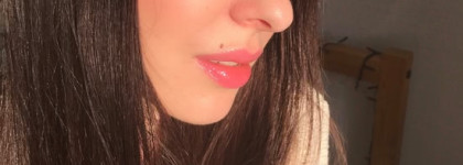 Dior Addict  lip glow в оттенке 010 holo pink