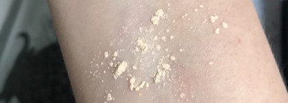 Nyx: минеральная, рассыпчатая, фиксирующая пудра