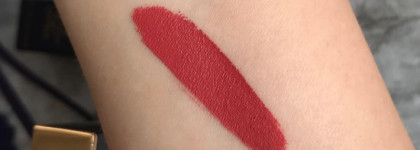 Estee Lauder Pure Color Envy Paint-on Liquid Lipcolor в оттенке Rebellious Rose