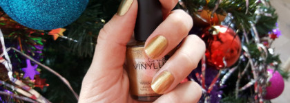 Золото на кончиках пальцев с CND Vinylux Brass Button #229