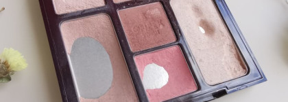 Charlotte Tilbury Instant look in a Palette в оттенке Beauty Glow
